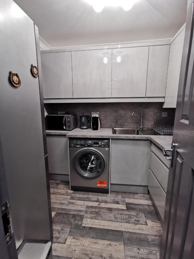 Palaz 2 - 2 Bedroom Flat إدمونتون المظهر الخارجي الصورة
