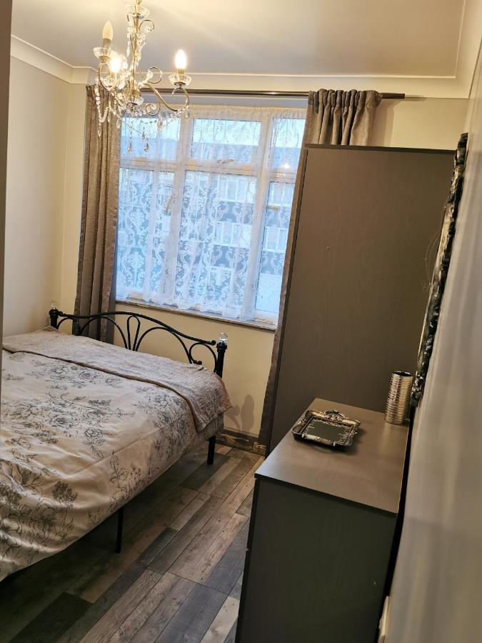 Palaz 2 - 2 Bedroom Flat إدمونتون المظهر الخارجي الصورة