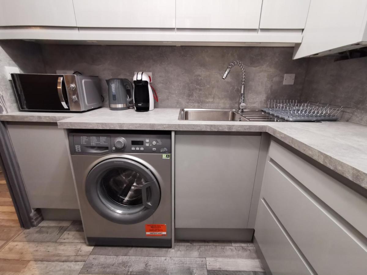 Palaz 2 - 2 Bedroom Flat إدمونتون المظهر الخارجي الصورة