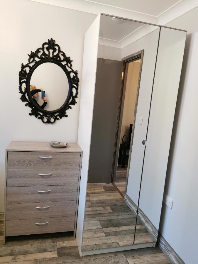 Palaz 2 - 2 Bedroom Flat إدمونتون المظهر الخارجي الصورة